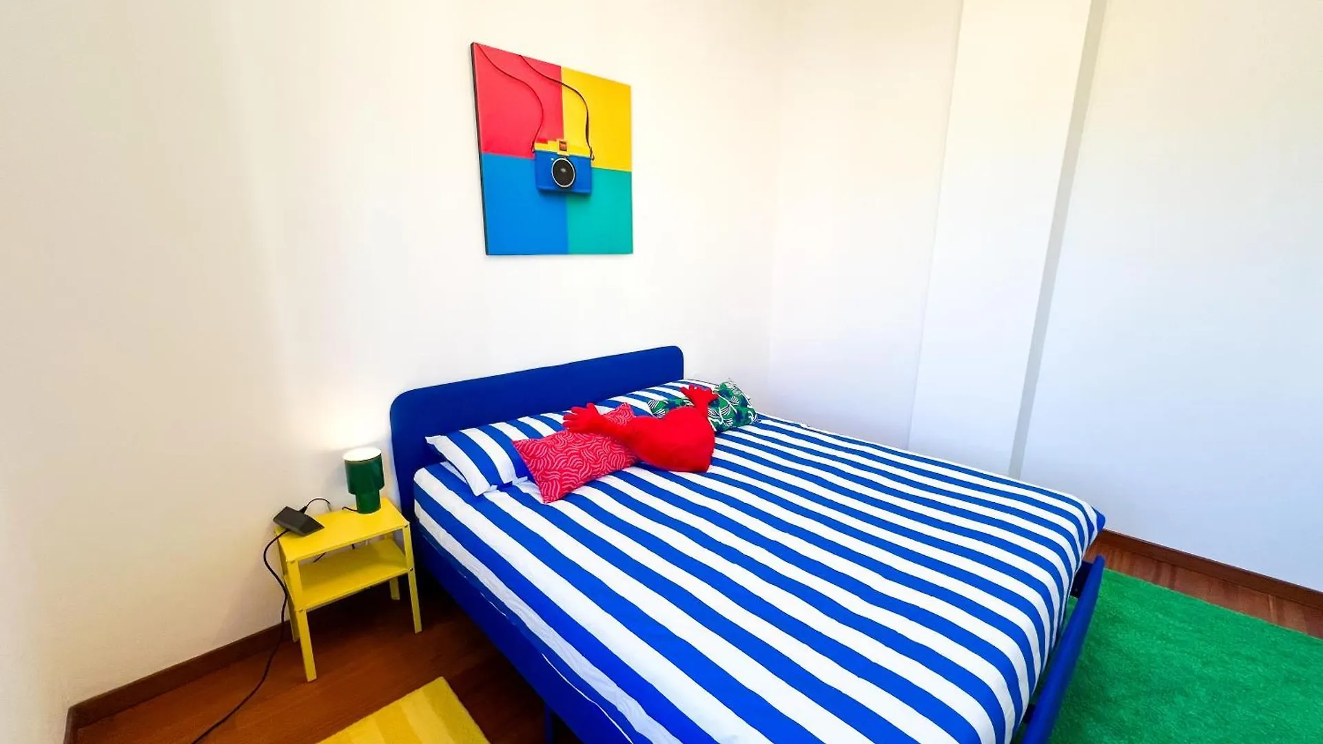 Pop Art House - Parcheggio Privato Apartment Verona Italy